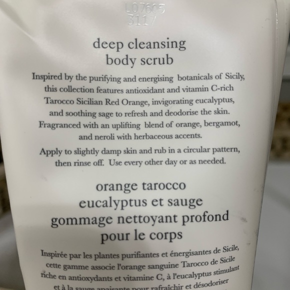 Crabtree & Evelyn Tarocco Orange Eucalyptus & Sage Deep Cleansing Body Scrub - Picture 4 of 4